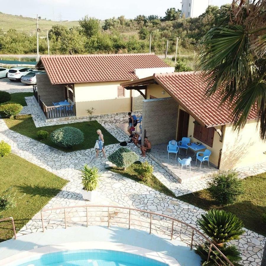 Resort Te Zagolli Orikum Kültér fotó